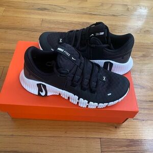 Nike free metcon 5
